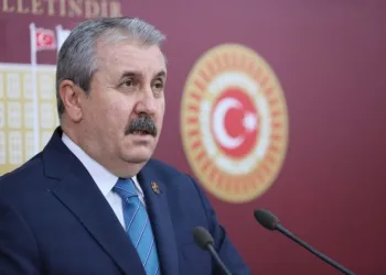 “Asgari ücret 6 ayda bir belirlenmeli”
