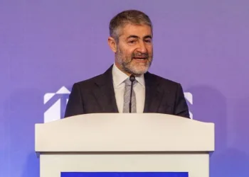 Bakan Nebati: Kur kontrol atlında, TL’ye güvenin