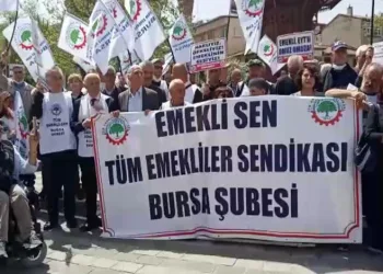 Bursa’da emeklilerden bayram ikramiyesi tepkisi