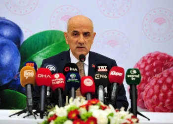 Bakan Kirişçi Bursa’da sektör temsilcileriyle buluştu