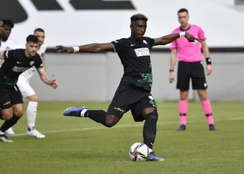 Bursaspor 3 puanı hanesine yazdırdı