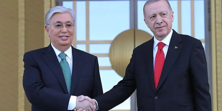 Türkiye ile Kazakistan arasında 15 anlaşma imzalandı