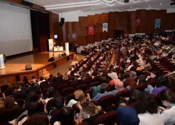 BUÜ’den hemşireler haftası’na özel kutlama