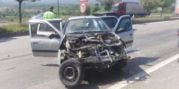 Bursa’da sürücünün araçtan fırladığı kazada can pazarı