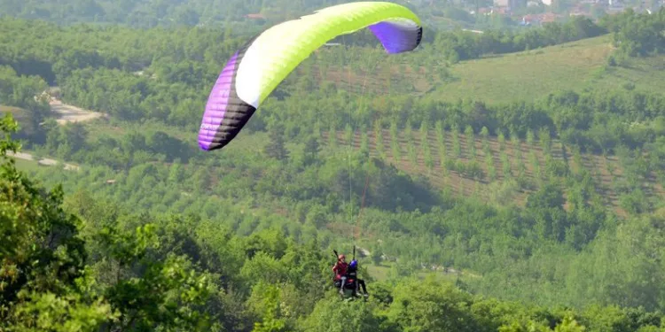 Yamaç paraşütü sporcuları Bursa İnegöl’de buluşacak