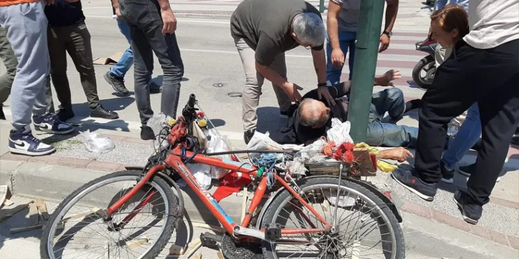 Bursa’da otomobilin çarptığı yaralı tabanca istedi
