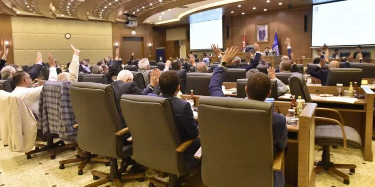 BUSKİ’nin faaliyetlerine meclisten onay