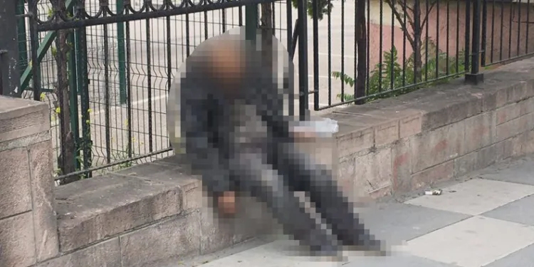 Evsiz vatandaş sokakta ölü bulundu