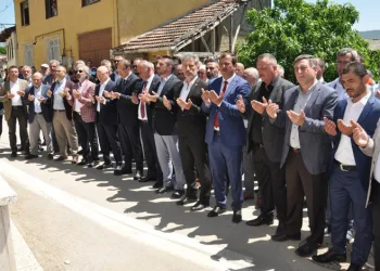 Bursa’da Barakfakih Hazretleri dualarla anıldı