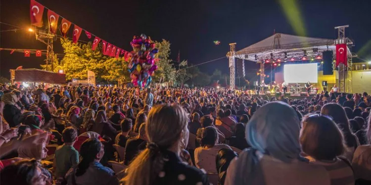Bursa’da Uluslararası Leylek Festivali başladı