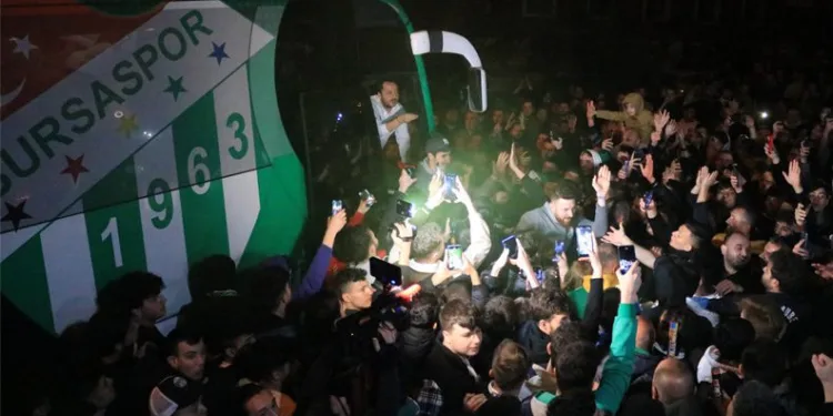 Frutti Extra Bursaspor’a muhteşem karşılama
