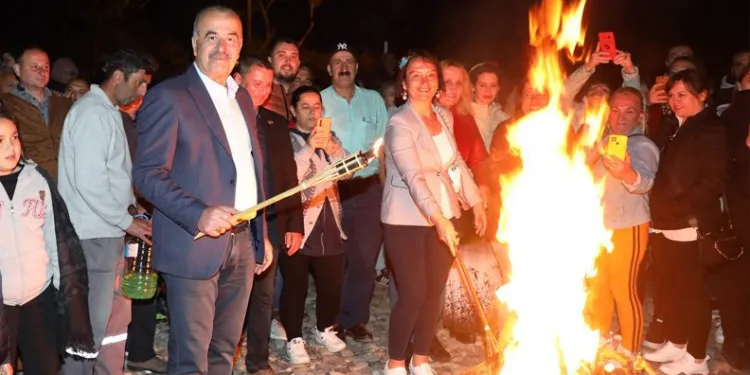 Hıdırellez ateşi Bursa Mudanya’da yandı