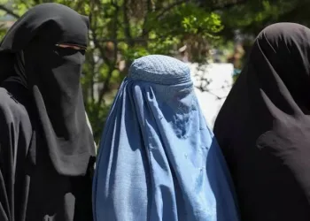 Taliban kadınlarla ilgili alınan yeni kararı duyurdu