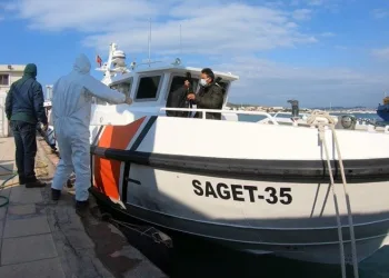 Ayvalık’ta 34 göçmen yakalandı