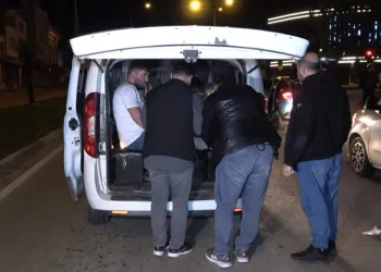 Bursa’da gasp şüphelileri kiralık araçla yakalandı