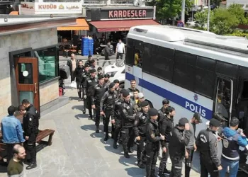 İstanbul’da 726 göçmen daha yakalandı