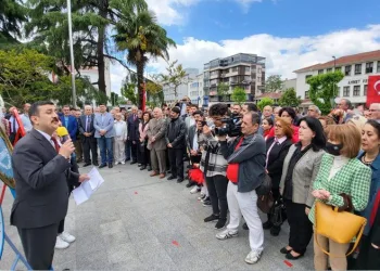 İYİ Parti Bursa’dan 19 Mayıs kutlaması