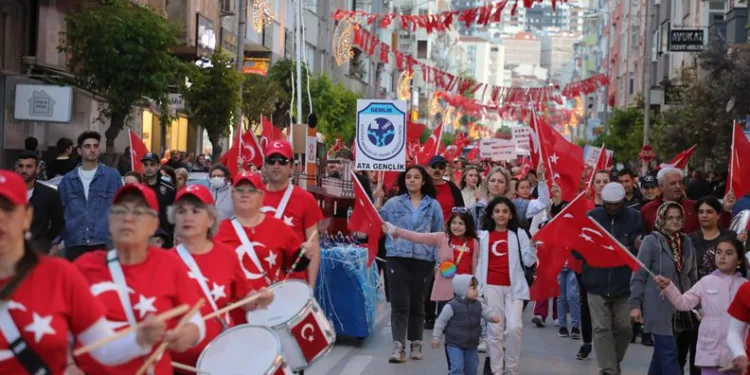 Gemlik’te 19 Mayıs’ta çeşitli etkinlikler düzenlendi