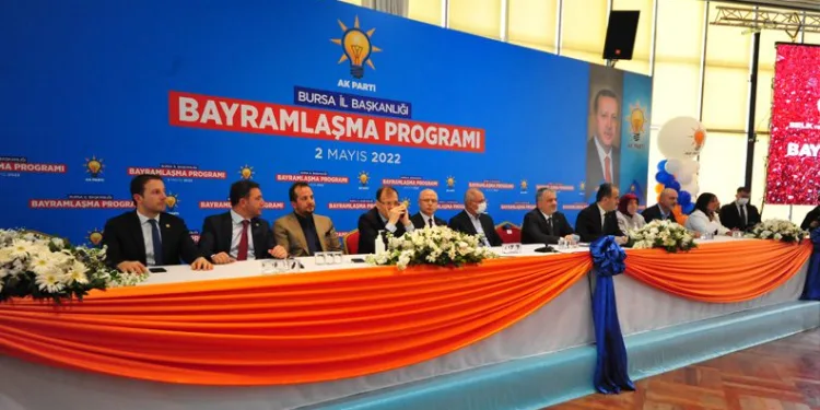 AK Parti Bursa teşkilatı törende bayramlaştı