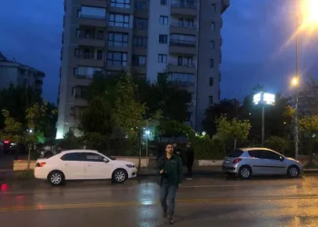 Silahla vurulmuş halde ölü bulundu