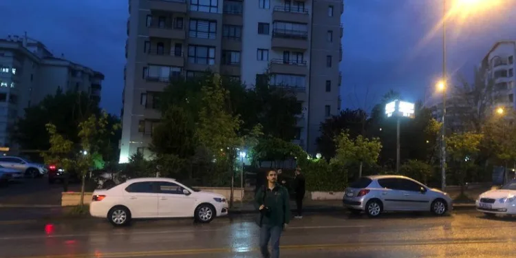 Silahla vurulmuş halde ölü bulundu