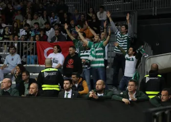 Bursa’da taraftarlara dev ekran müjdesi
