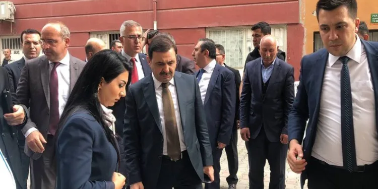 Bursa’da bakan yardımcısından şehit ailesine ziyaret