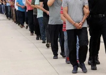 15 FETÖ, 2 PKK üyesi yakalandı