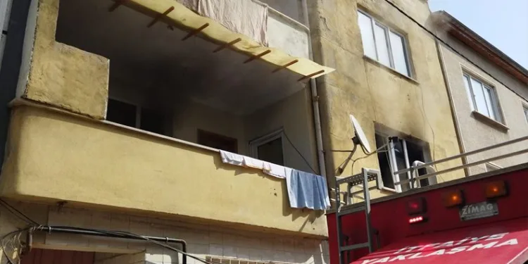 Bursa’da 26 yaşındaki genç evi ateşe verdi