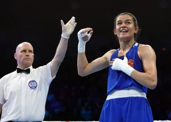 Hatice Akbaş 54 kiloda dünya şampiyonu oldu