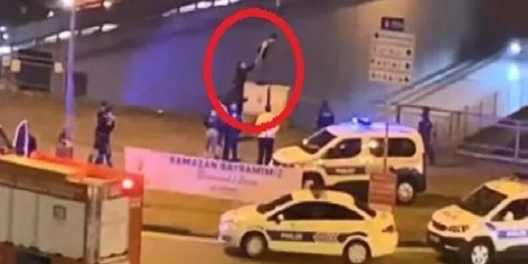 Bursa’da intiharı polis engelledi
