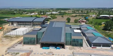 Mustafakemalpaşa Gençlik Merkezi gün sayıyor