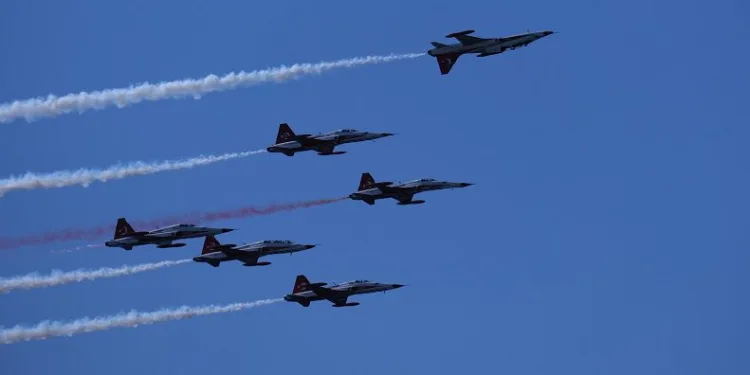 Türk Yıldızları prova yaptı