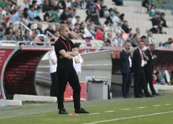 Mustafa Er’den sert açıklamalar