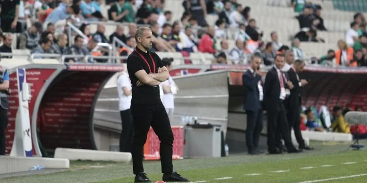 Mustafa Er’den sert açıklamalar