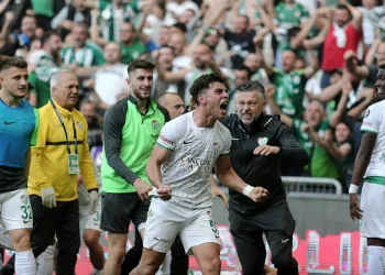 Bursaspor’un Fenerbahçe’den kiraladığı Uğur Kaan Yıldız takıma veda etti