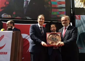 Yeniden Refah Partisi Genel Başkanı Erbakan İnegöl’de