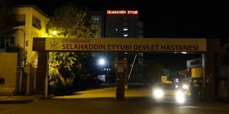 Diyarbakır’da kadın cinayeti! Bıçaklanarak öldürüldü