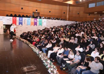 Bursa’da TYT kampı gençlerden büyük ilgi gördü
