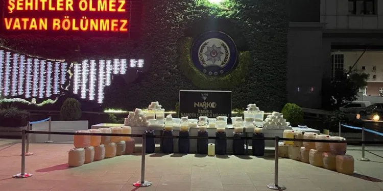 Bakan Soylu duyurdu: Türkiye’de tek seferde rekor