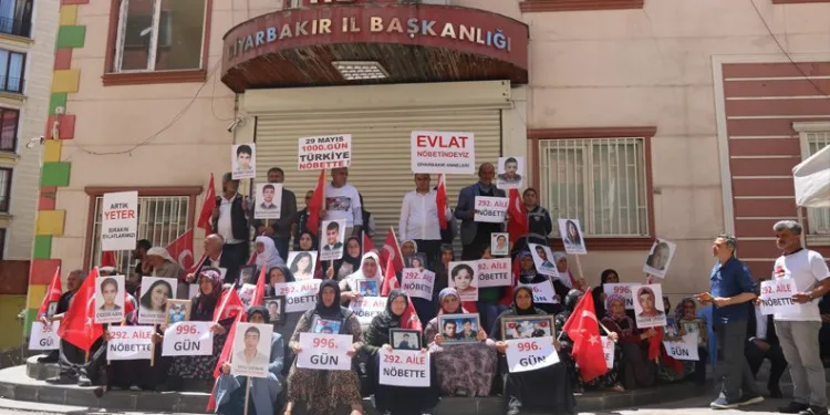 Evlat nöbetinde 1000’inci gün