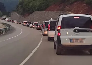 Dağ ilçelerinden Bursa’ya dönüşte bayram yoğunluğu