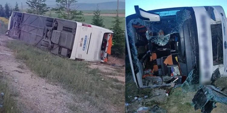 Yolcu otobüsü devrildi: 27 yaralı