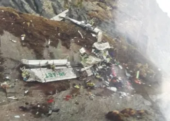 Nepal’de kaybolan uçağın enkazı bulundu