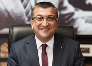 CHP’li belediye başkanına gözaltı