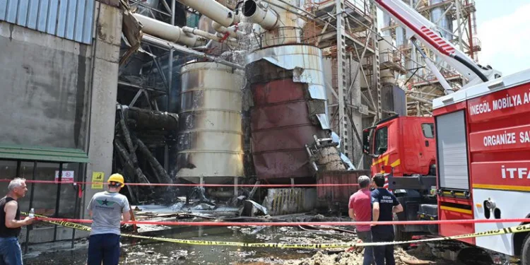 Bursa’da fabrikada kazan patladı! 2 işçi ölü