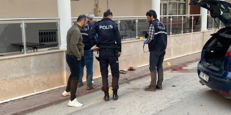 Bursa’da kazanın ardından 2 kişiye kurşun yağdırdı
