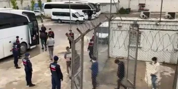 İstanbul’da 449 göçmen daha yakalandı