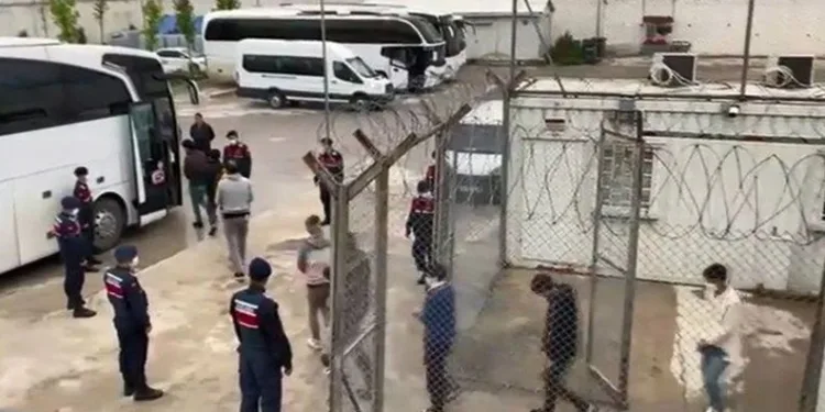 İstanbul’da 449 göçmen daha yakalandı