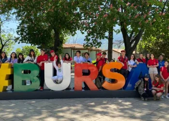 Slovakyalı öğrenciler Bursa’ya hayran kaldı